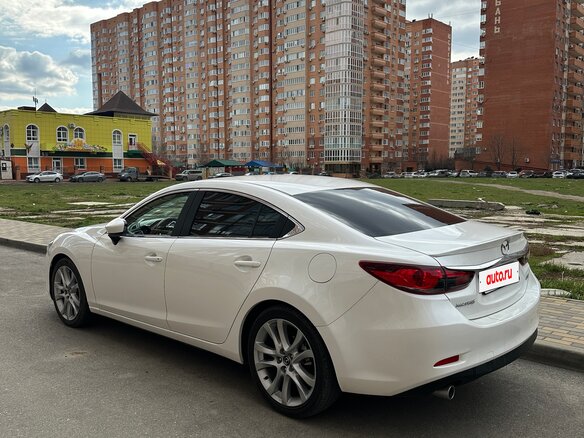 2015 Mazda 6 III (GJ) Рестайлинг, белый, 1750000 рублей - вид 1