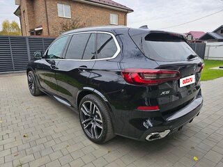 2020 BMW X5 40d IV (G05/G18), синий, 7700000 рублей, вид 5