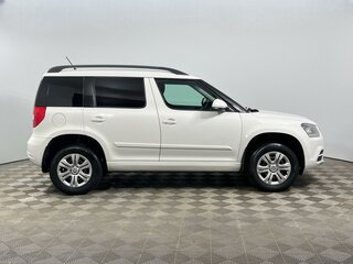 2014 Skoda Yeti I Рестайлинг, белый, 789900 рублей, вид 5