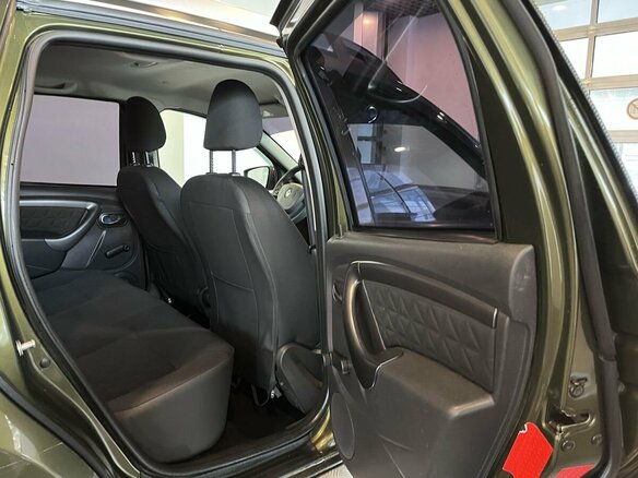 2017 Renault Duster I Рестайлинг, зелёный, 1470000 рублей - вид 16