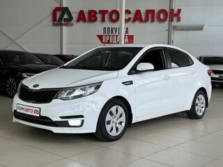 2016 Kia Rio III Рестайлинг, белый, 1175000 рублей, вид 1