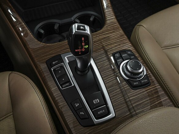 2012 BMW X3 28i xDrive II (F25), красный - вид 12