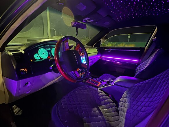 2005 Chrysler 300C I, серый, 750000 рублей - вид 9
