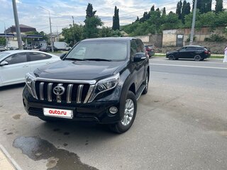 2014 Toyota Land Cruiser Prado 150 Series Рестайлинг 1, чёрный, 4200000 рублей, вид 3
