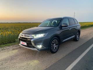 2016 Mitsubishi Outlander III Рестайлинг 2, серый, 2090000 рублей, вид 1