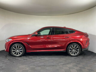 2021 BMW X6 30d III (G06), красный, 6997000 рублей, вид 5