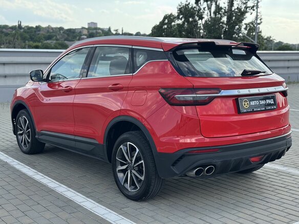 2022 Geely Coolray I, красный, 1080000 рублей - вид 5