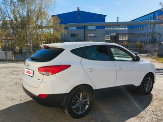 2014 Hyundai ix35 I Рестайлинг, белый, 1299000 рублей, вид 4