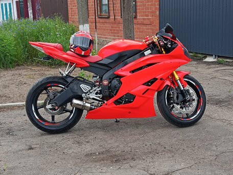 2005 Yamaha YZF-R6, красный, 600000 рублей, вид 4