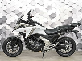2023 Honda NC 750X, белый, 1077000 рублей, вид 4