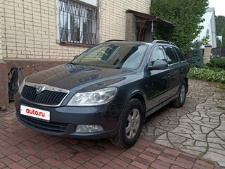 2011 Skoda Octavia II (A5) Рестайлинг, серый, 690000 рублей, вид 1