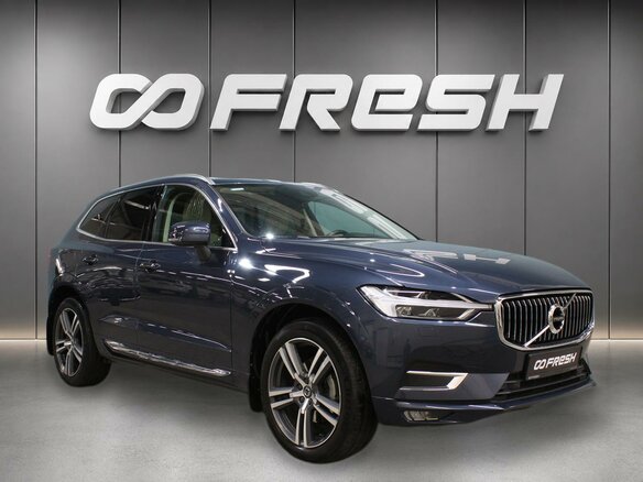 2020 Volvo XC60 II, голубой, 3450000 рублей