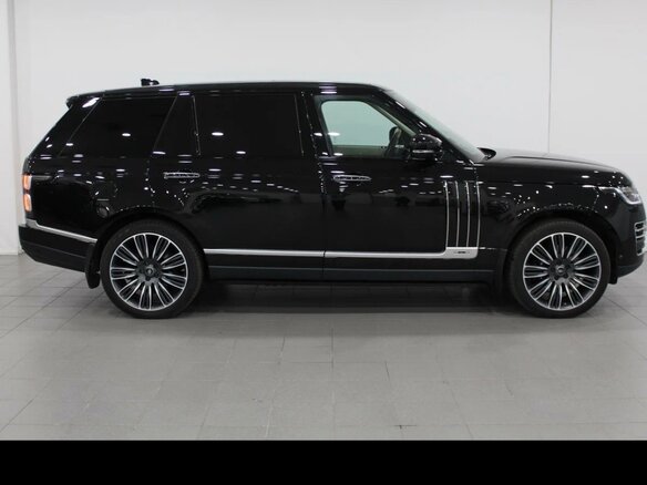 2019 Land Rover Range Rover Long IV Рестайлинг, чёрный, 7150000 рублей - вид 6