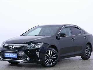 2017 Toyota Camry VII (XV50) Рестайлинг 2, чёрный, 2399000 рублей, вид 3