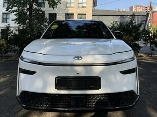 2026 Toyota bZ3X 58.3 kWh, белый, 3050000 рублей, вид 2
