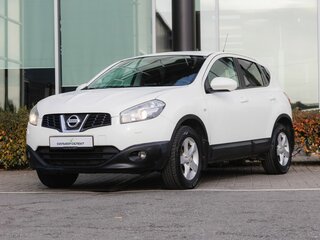 2011 Nissan Qashqai I Рестайлинг, белый, 1040000 рублей, вид 1