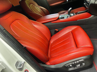 2018 BMW X6 30d II (F16), белый, 4790000 рублей, вид 2