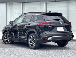 2023 Toyota Corolla Cross I, чёрный, 1927000 рублей, вид 4