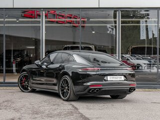 2018 Porsche Panamera 4 II, чёрный, 7700000 рублей, вид 3
