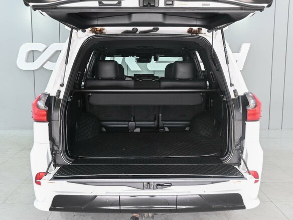2021 Lexus LX 570 III Рестайлинг 2, белый, 9979000 рублей - вид 27
