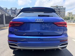 2022 Audi Q3 35 TFSI II (F3), синий, 1970005 рублей, вид 4
