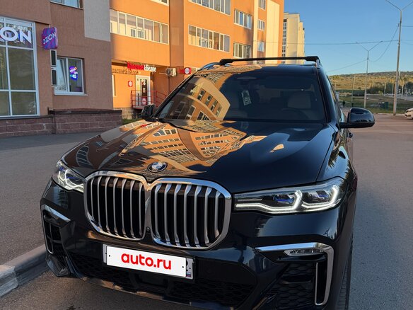 2022 BMW X7 40d I (G07), чёрный, 10750000 рублей