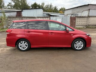 2009 Toyota Wish II, красный, 1350000 рублей, вид 3