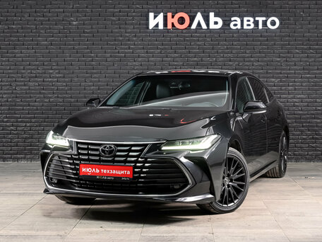 Toyota Avalon V