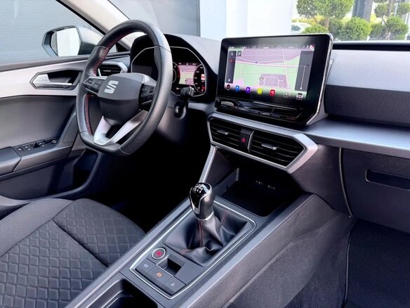 2022 SEAT Leon IV, чёрный, 1725000 рублей - вид 25