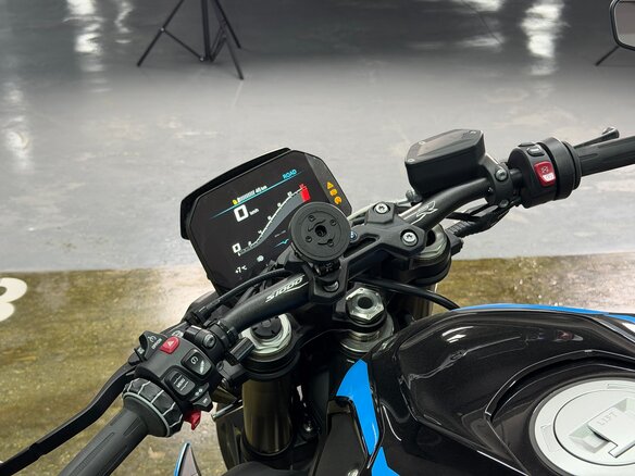 2025 BMW S 1000 R, синий, 1950000 рублей - вид 12