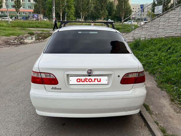 2012 Fiat Albea I Рестайлинг, белый, 283000 рублей - вид 2