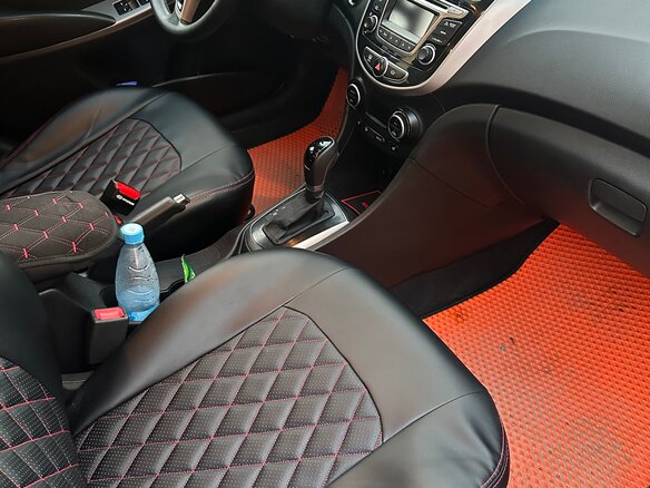 2015 Hyundai Solaris I Рестайлинг, оранжевый, 1079000 рублей - вид 4
