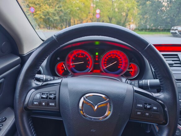 2012 Mazda 6 II (GH) Рестайлинг, чёрный, 1195000 рублей - вид 9