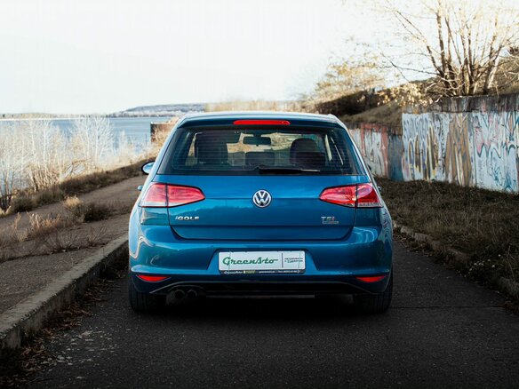 2013 Volkswagen Golf VII, голубой, 990000 рублей - вид 20