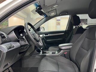 2014 Kia Sorento II Рестайлинг, белый, 1998000 рублей, вид 5