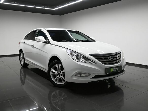 2010 Hyundai Sonata VI (YF), белый, 730000 рублей - вид 4