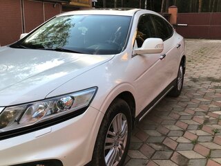 2014 Honda Crosstour I Рестайлинг, белый, 1450000 рублей, вид 2