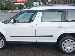 2013 Skoda Yeti I, белый, 950000 рублей, вид 4