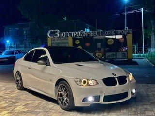 2008 BMW 3 серии 325i V (E90/E91/E92/E93), белый, 1750000 рублей, вид 5