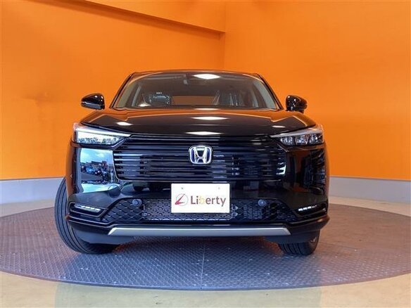 2025 Honda Vezel II, чёрный, 2555000 рублей - вид 2