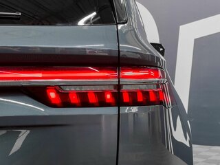 2025 Geely Monjaro I Рестайлинг, серый, 4159900 рублей, вид 4
