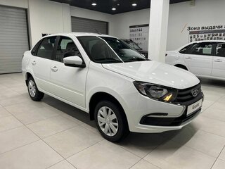 2026 Lada (ВАЗ) Granta I Рестайлинг, белый, 845000 рублей, вид 3
