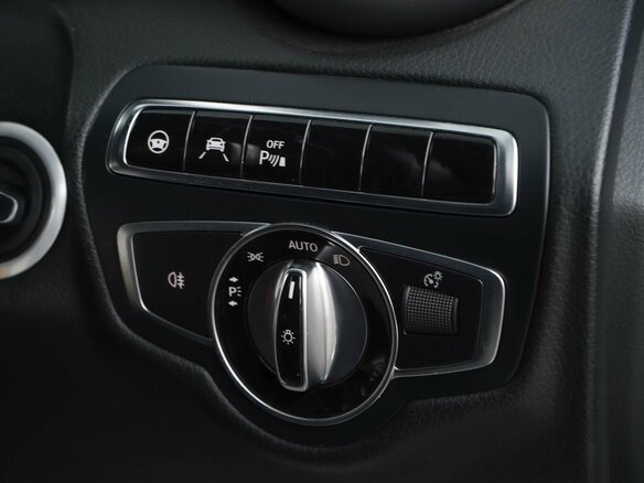 2016 Mercedes-Benz C-Класс 180 IV (W205), чёрный, 2220055 рублей - вид 17