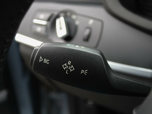 2012 BMW X3 28i xDrive II (F25), серый, 1320000 рублей - вид 17