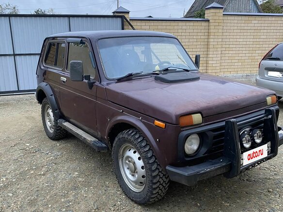 2005 Lada (ВАЗ) 2121 (4x4) I Рестайлинг, пурпурный, 210000 рублей - вид 3