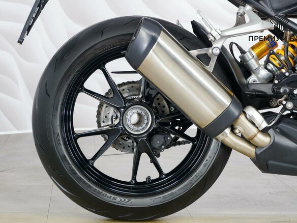 2022 Triumph Speed Triple, белый, 1327000 рублей - вид 8
