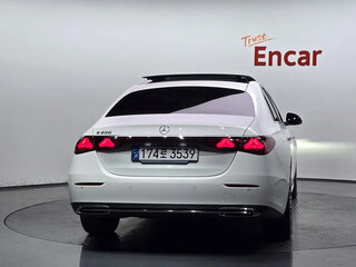 2024 Mercedes-Benz E-Класс 200 VI (W214, S214), белый, 5688000 рублей, вид 4