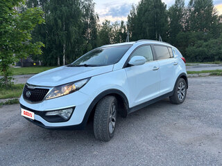 2014 Kia Sportage III Рестайлинг, белый, 1230000 рублей, вид 3