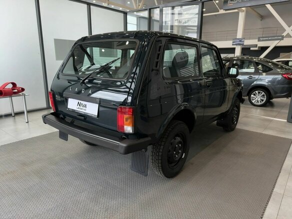 2026 Lada (ВАЗ) Niva Legend I Рестайлинг, чёрный, 1194000 рублей - вид 2