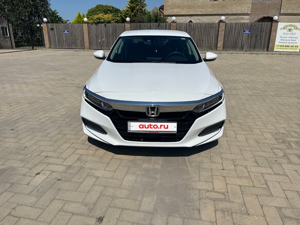 2019 Honda Accord X, белый, 1985000 рублей - вид 4